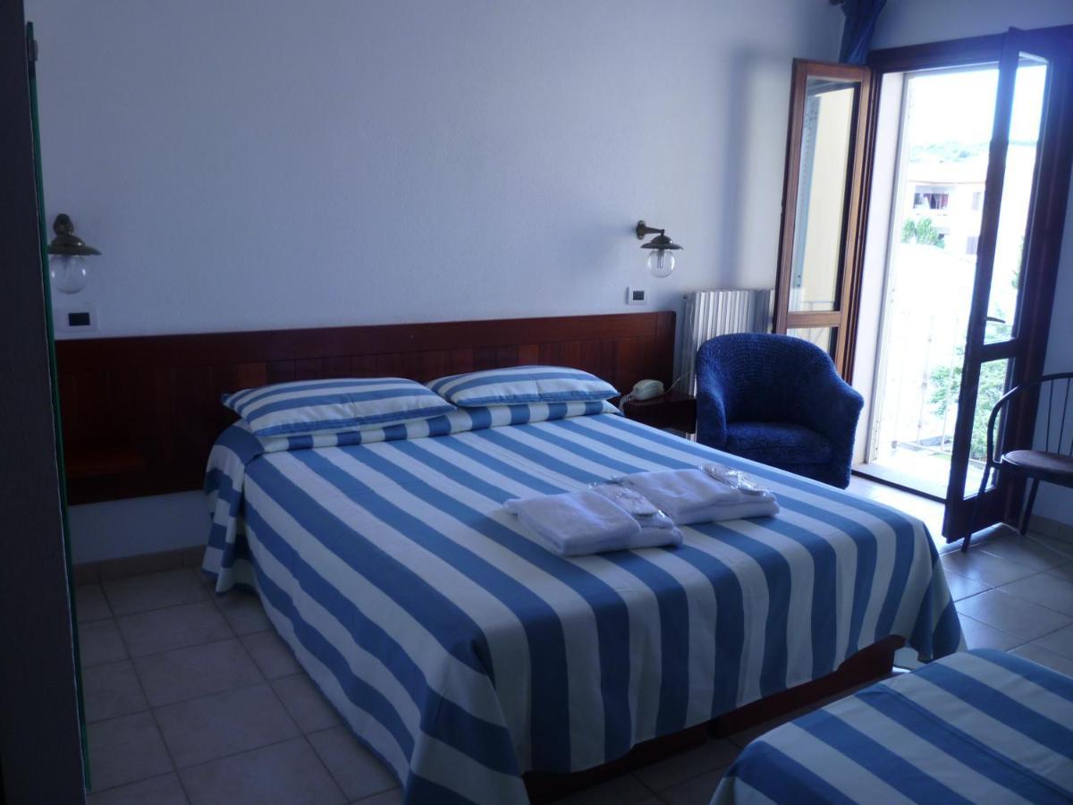 Hotel L'Ancora سانتا تيريزا غالّورا المظهر الخارجي الصورة