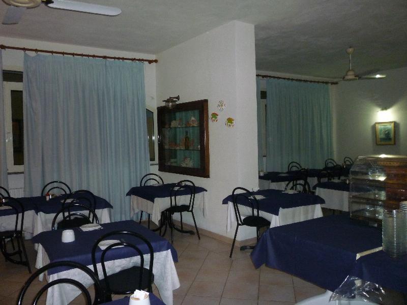 Hotel L'Ancora سانتا تيريزا غالّورا المظهر الخارجي الصورة